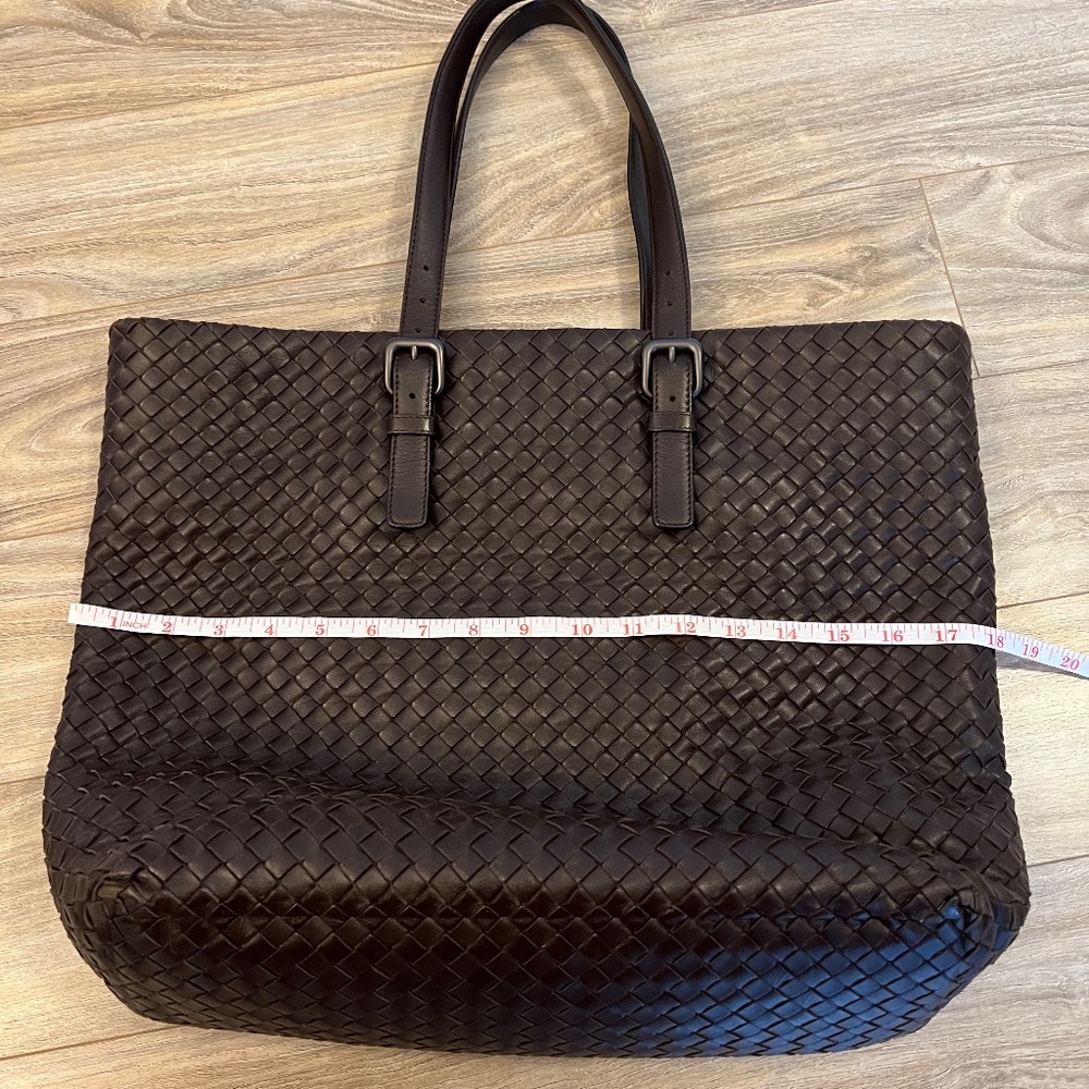 Bottega Veneta large brown tote - Picture 11 of 12